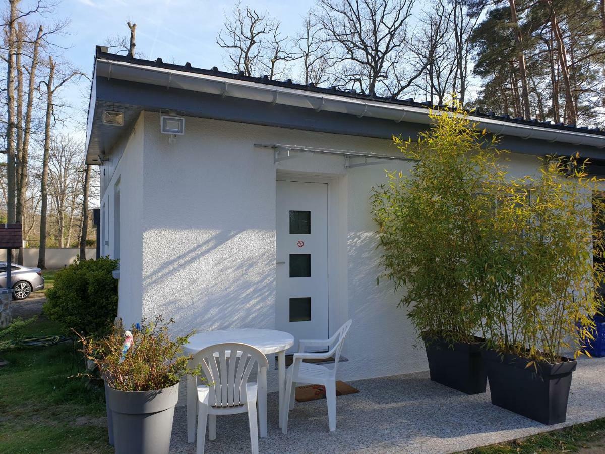 FORET DE FONTAINEBLEAU, chambre entrée privée. Arbonne Exterior foto